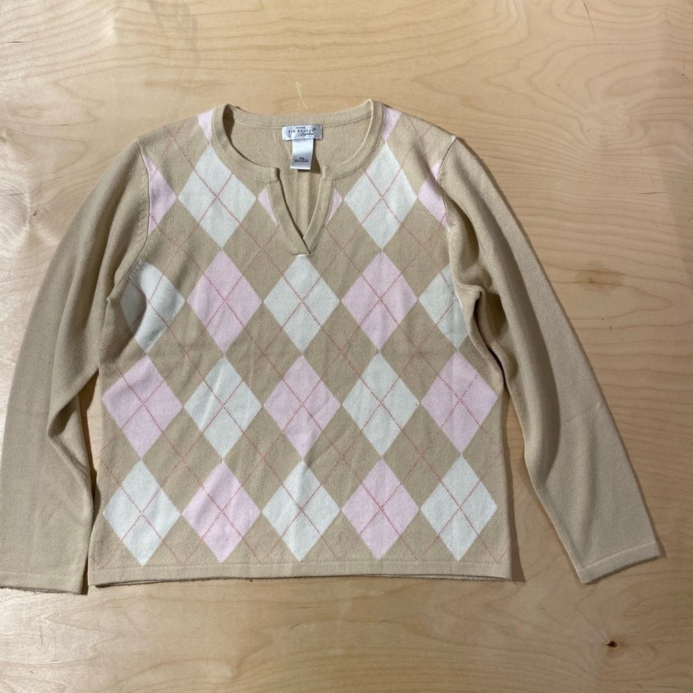 Kim Rogers Beige Pink Argyle Notch-Neck Sweater PM (QU)